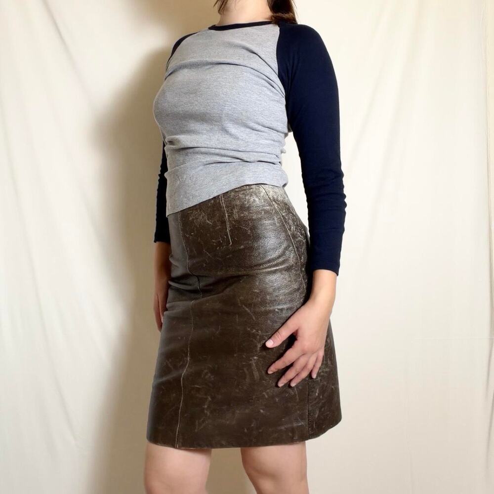 The flight club distressed brown 100% leather skirt